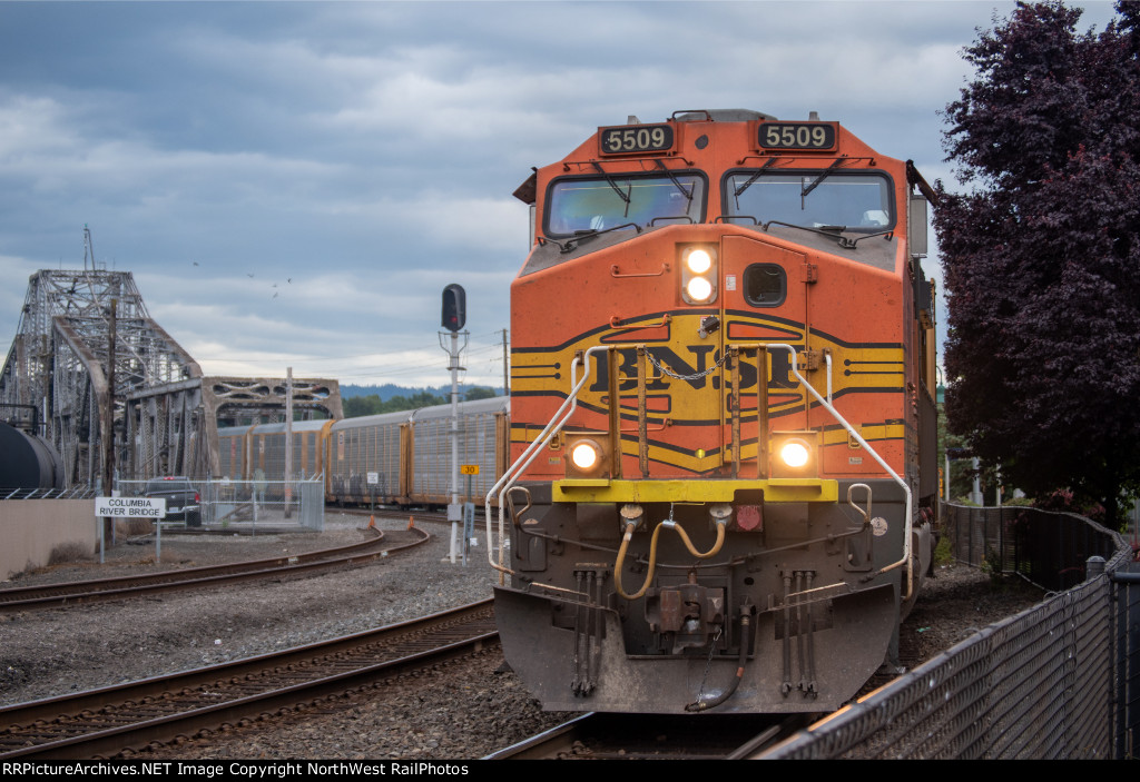 BNSF 5509